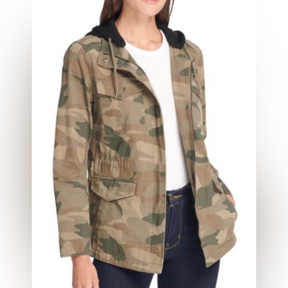 Levi's Jackets & Blazers - Levi Strauss & Co. Camo Hooded Jacket